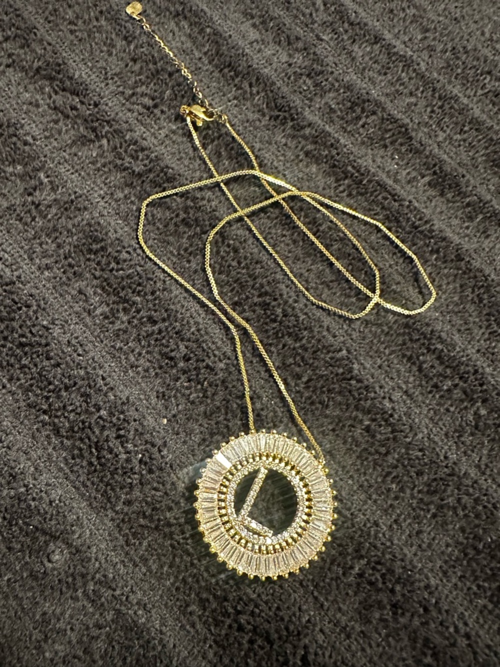 Gold “L” initial necklace
